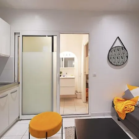 Cosy Updated Studio For 2 In The Center Of Appartamento Parigi